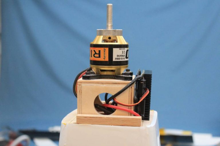 RC Kits 32 Great Planes Ultra Sport 60 Making The Fiberglass Cowl