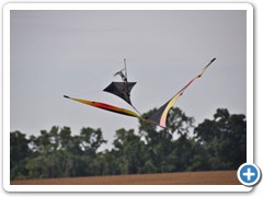 Chuck Baker of Indianapolis flew his 90” Warm Canard flying Kite