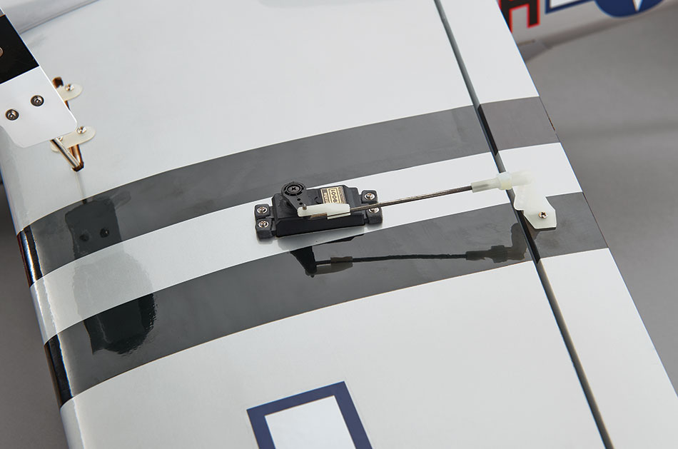 gpma1208 aileron servos lg Fly RC Magazine