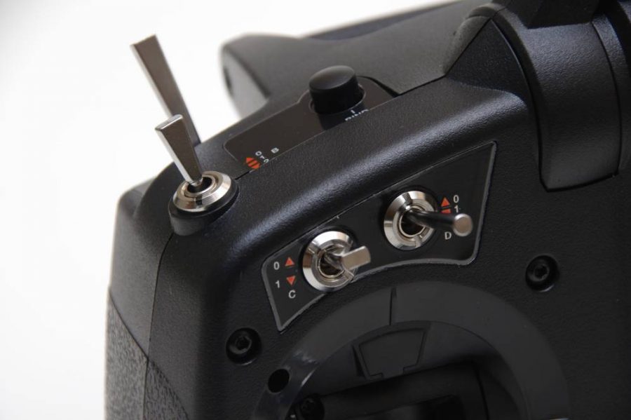 Spektrum DX6E Transmitter “SERIOUS BANG FOR YOUR BUCK” Fly RC Magazine